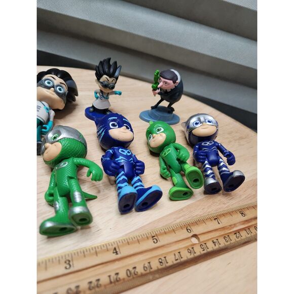 PJ Masks Mini Figurines Lot – Preschool Toy Set - Picture 5 of 7